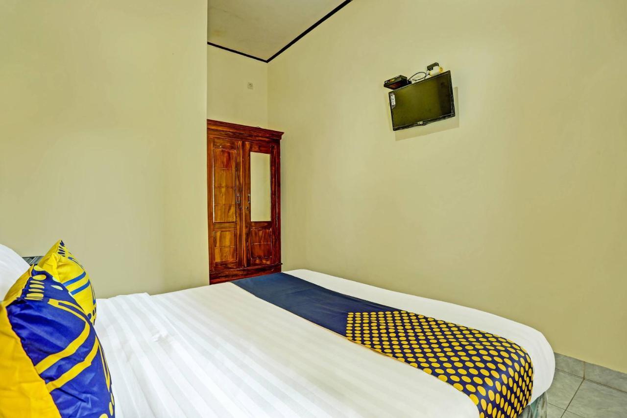 Hotel Spot On 91197 Pondok Rahayu Kerobokan Exterior foto