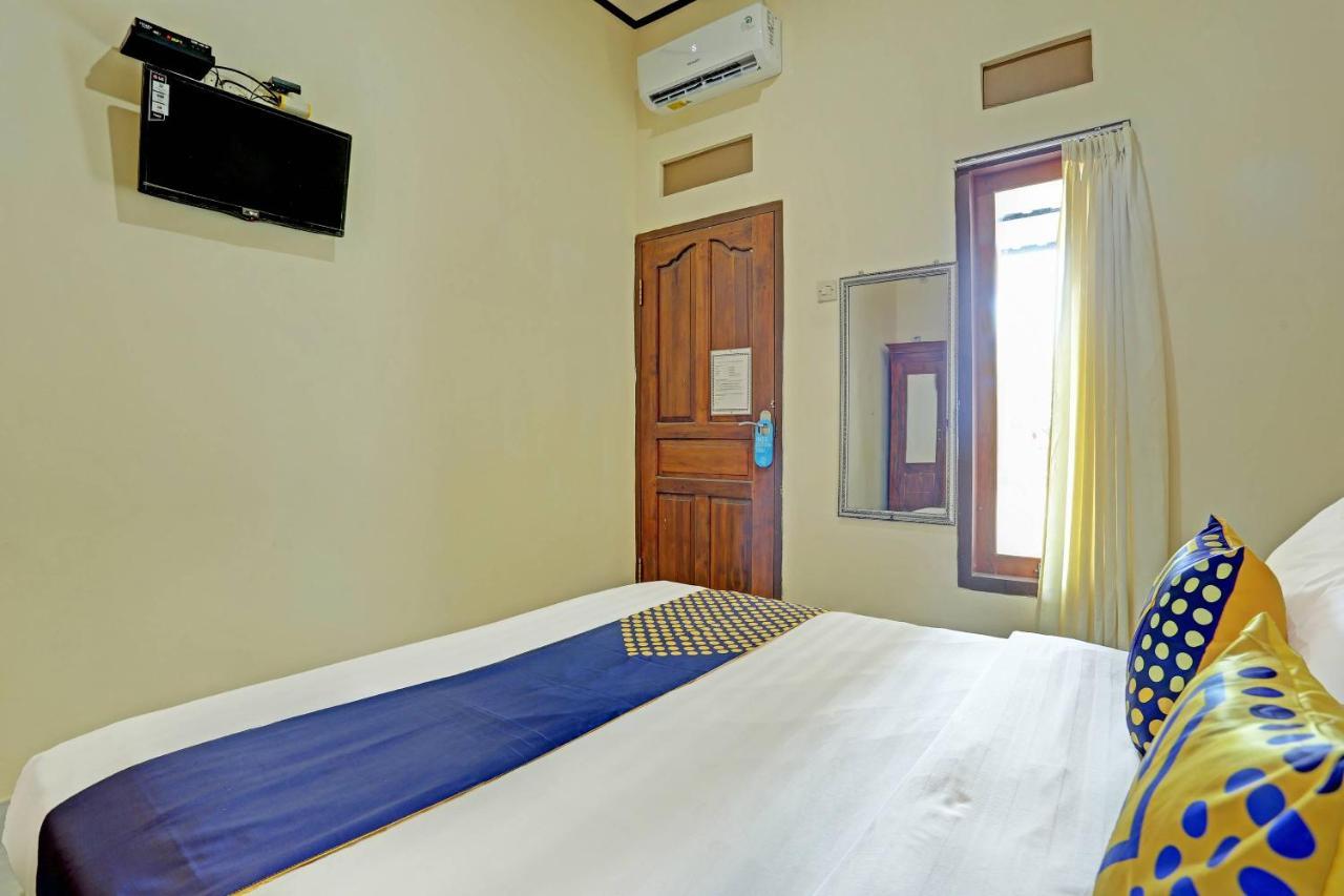 Hotel Spot On 91197 Pondok Rahayu Kerobokan Exterior foto